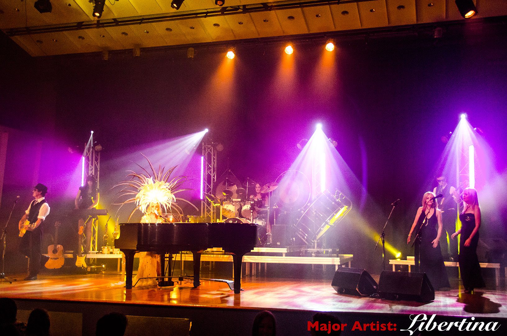LIBERTINA LIVE: Love Songs & Legends – World-Class Entertainer, Available For Hire. Libertina Live - Brisbane Cabaret Entertainer